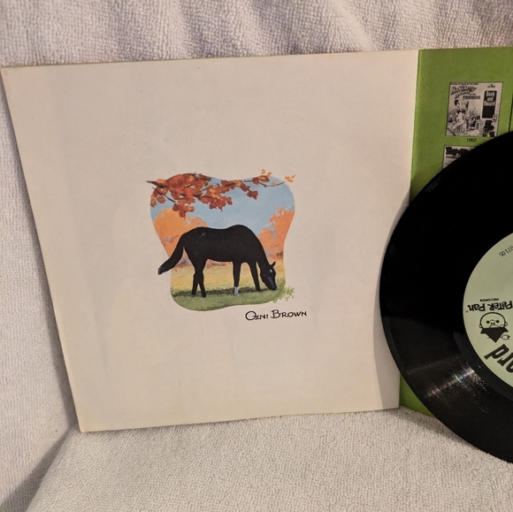 Black Beauty Book and Record Set - Picture 6 of 6